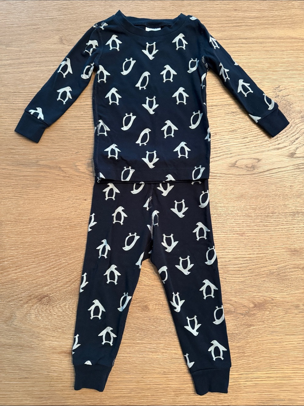 Hanna Andersson Penguin Matching Pajama Set Size 2T Boys or Girls